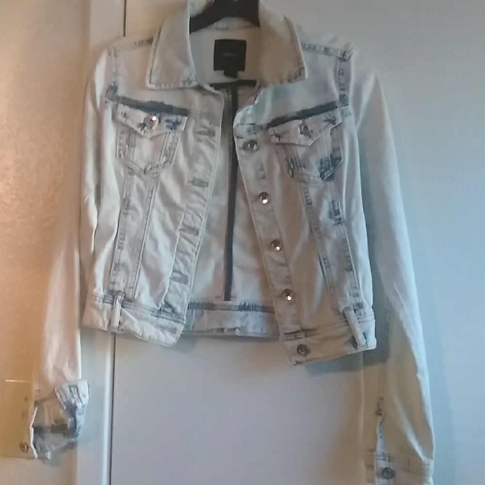 Stone wash Denim jacket